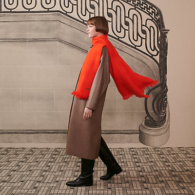 Stoles - Cashmere shawls and stoles | Hermès USA Stoles - Cashmere shawls and stoles | Hermès USA